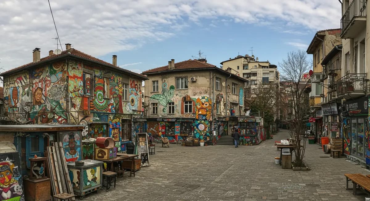 Varna Culture: Street Art & Creative Spaces