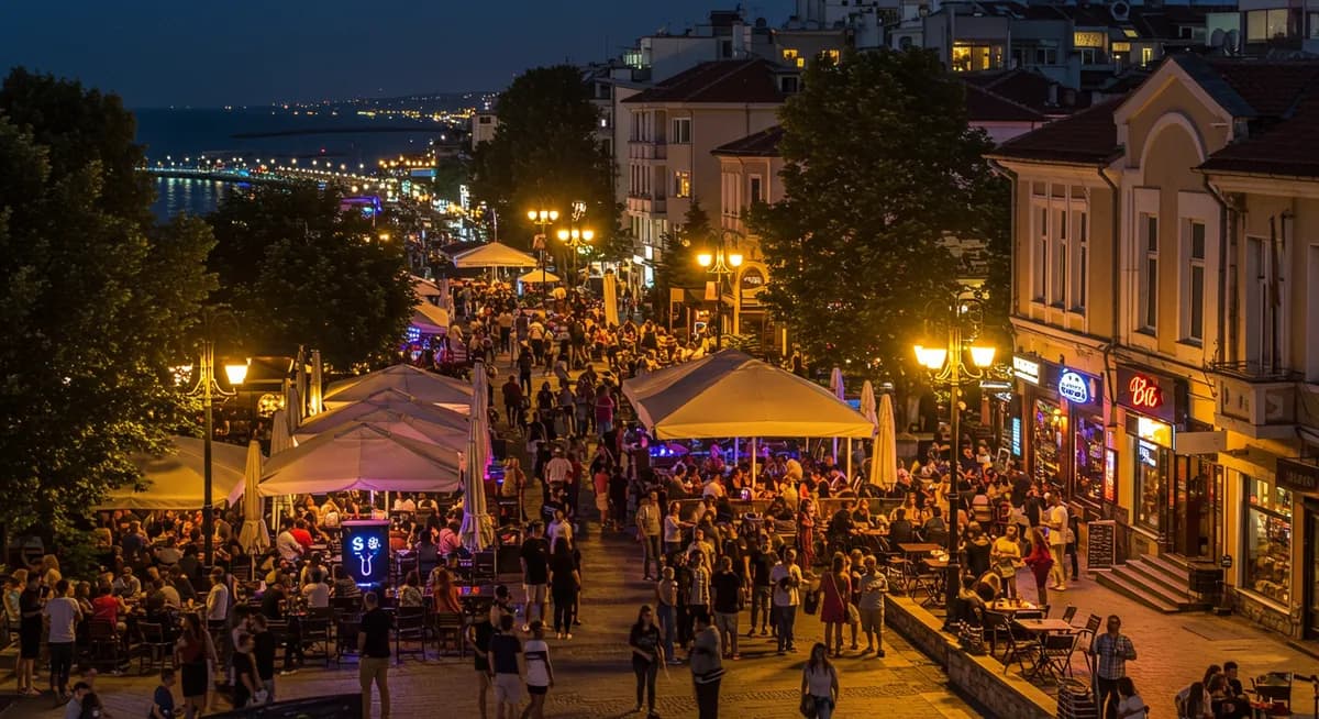Varna Nights: Nightlife Guide