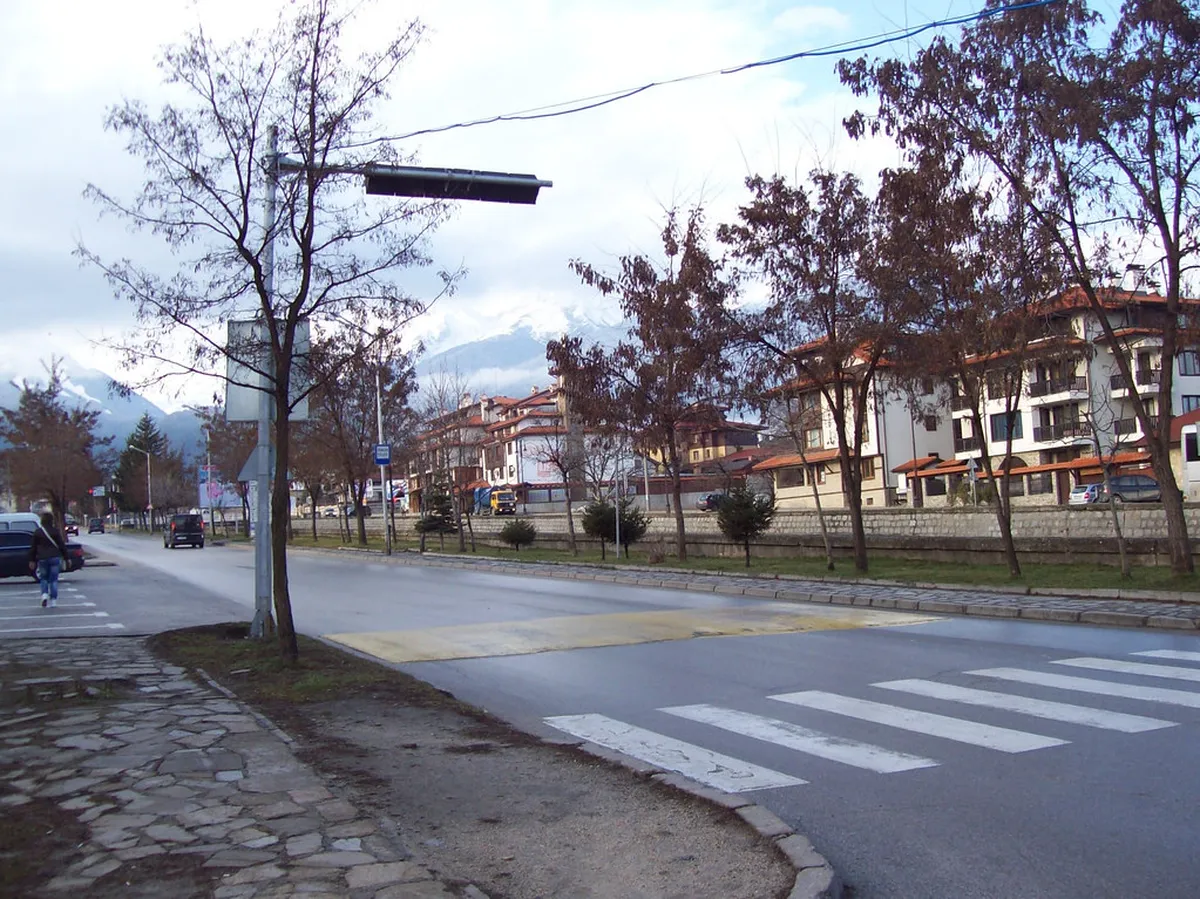Planning Your Visit: Tips for Bansko Old Town in Bansko, Bulgaria