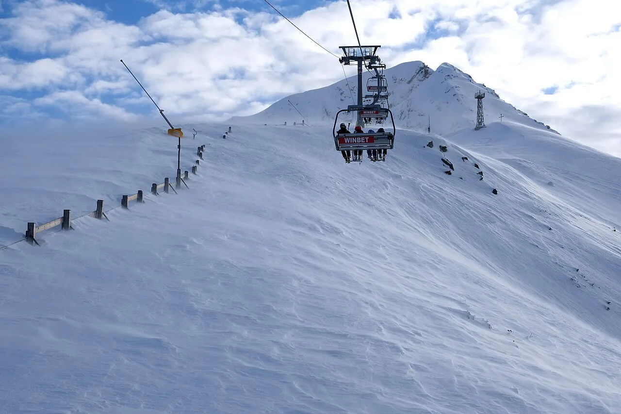 Bansko Snow Conditions & Ski Report 2026: Current Stats & Seasonal Guide