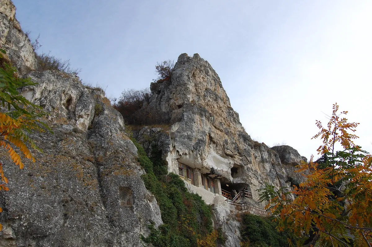 Basarbovo Rock Monastery 2026: Visitor Guide & Transport Tips