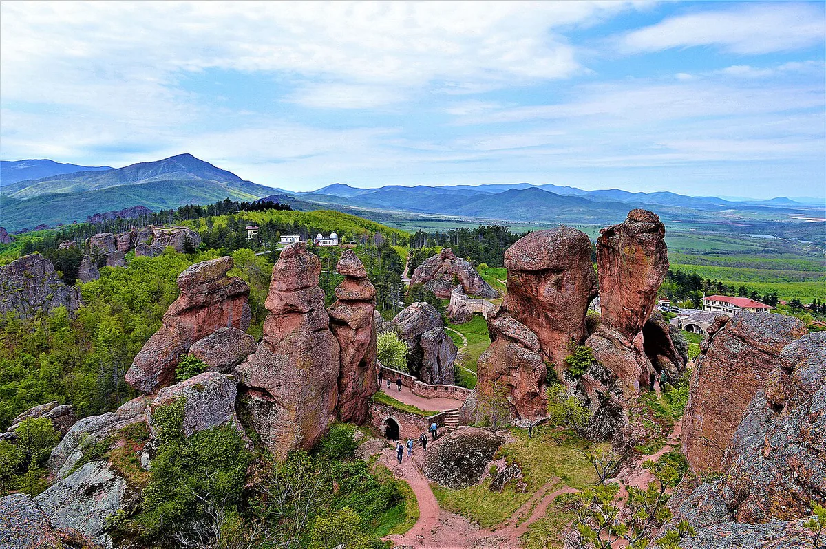 Red sandstone rock formations of Belogradchik Rocks beside the fortress walls, Bulgaria — 2