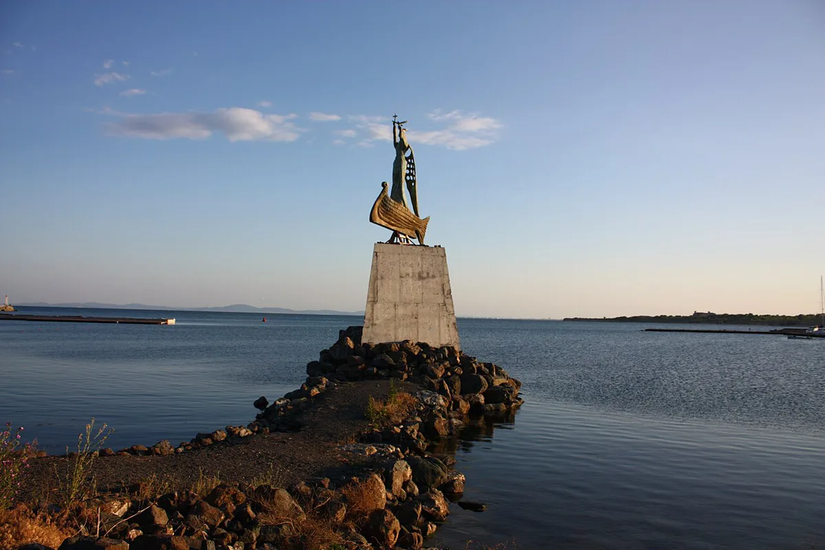 Balchik coast and gardens in Bulgaria — 1