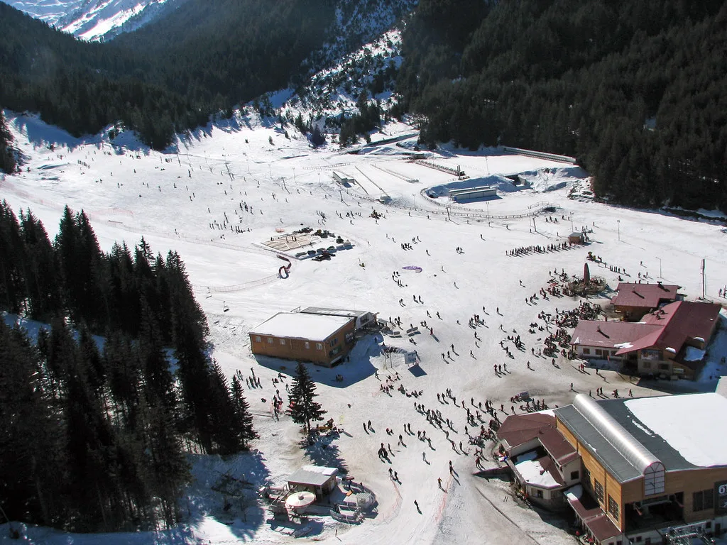 Skiing in Borovets — 2