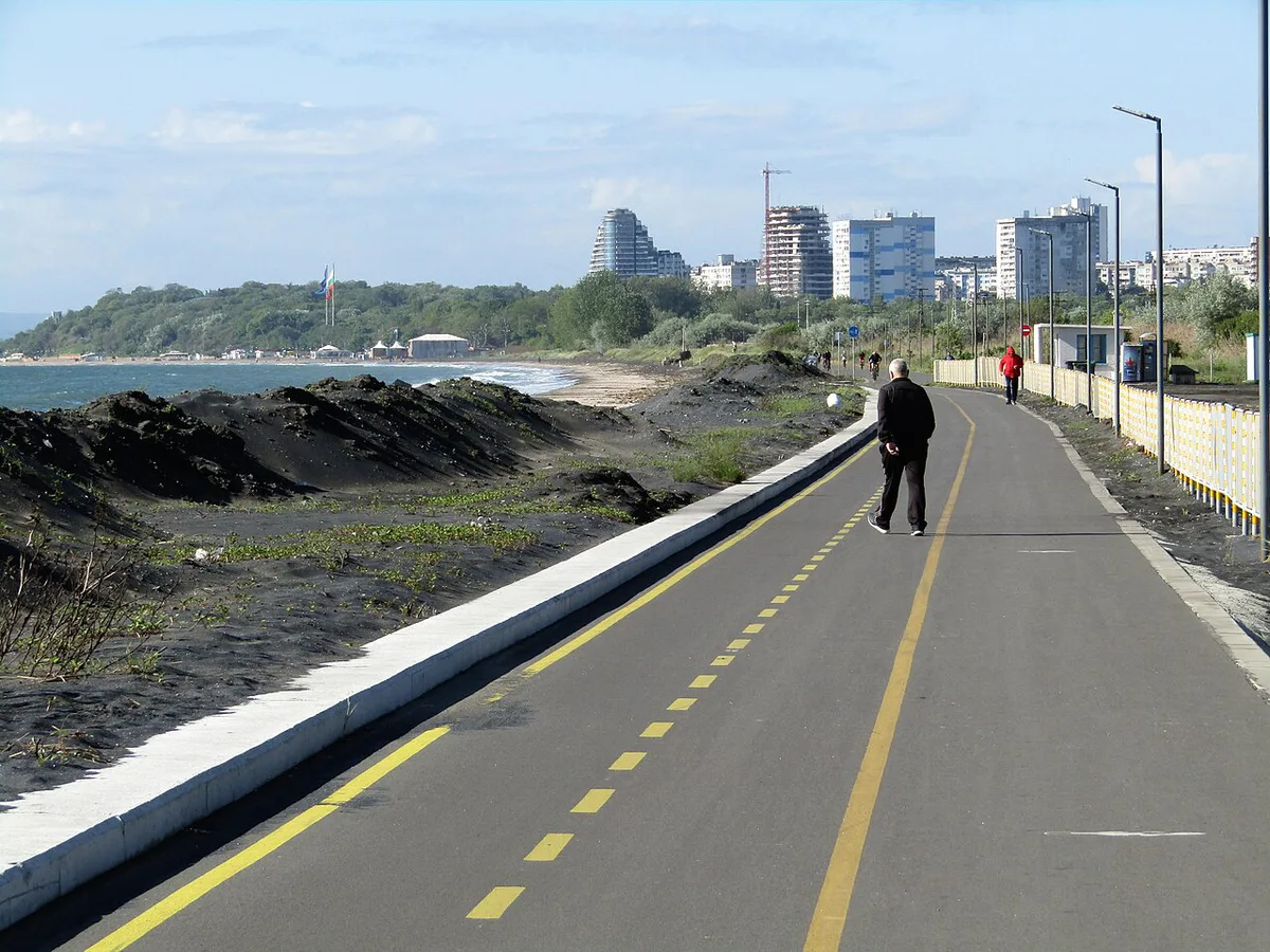 Shared bikeway 01 — 1