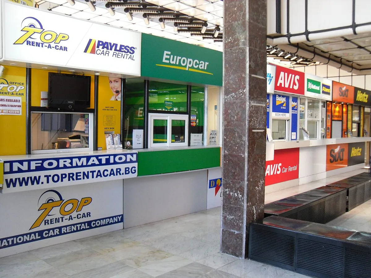 Street parking in central Burgas, Bulgaria — 2