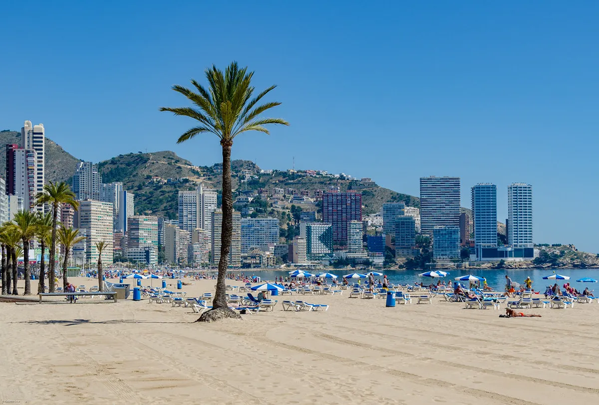 Yacht Charters and Boat Excursions from the Yacht Port in Golden-Sands