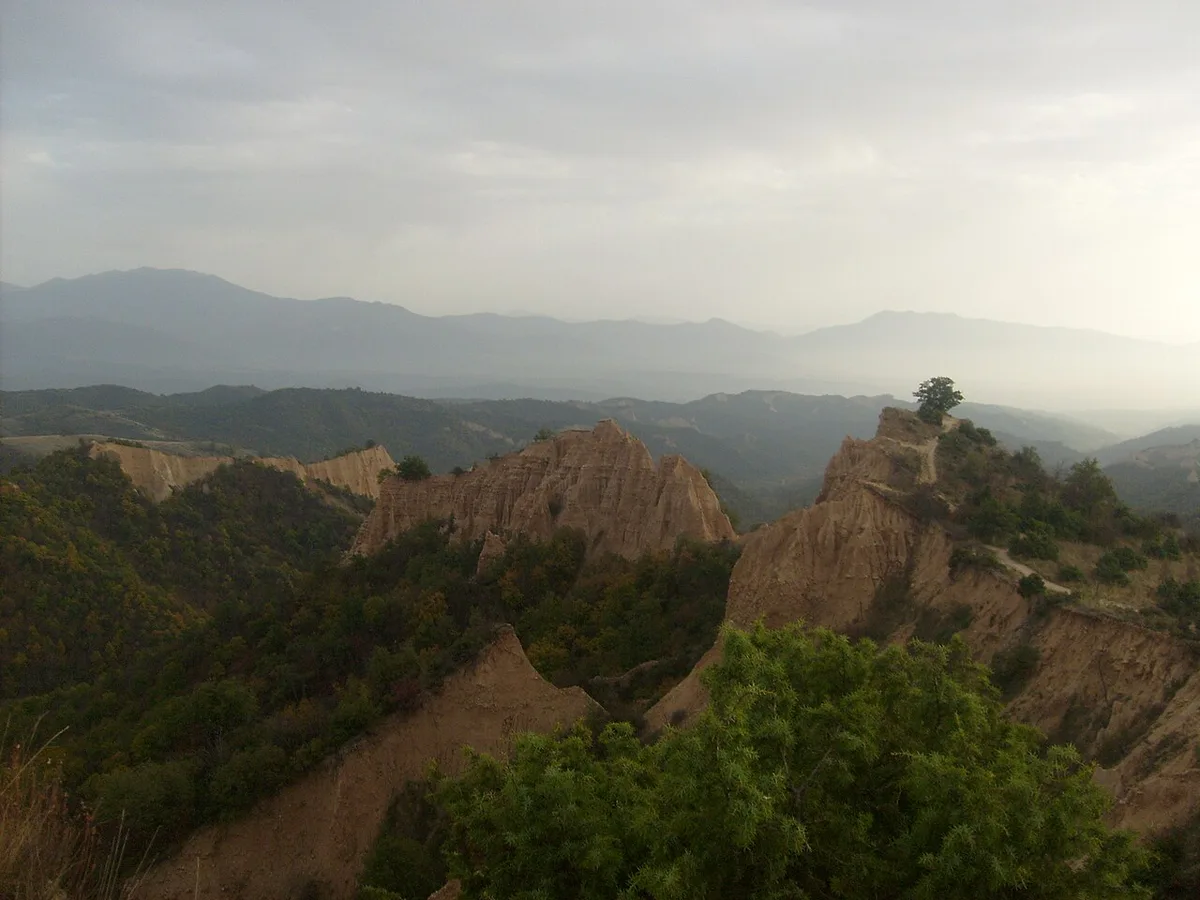 Historic Melnik below sandstone pyramids, Bulgaria — 1