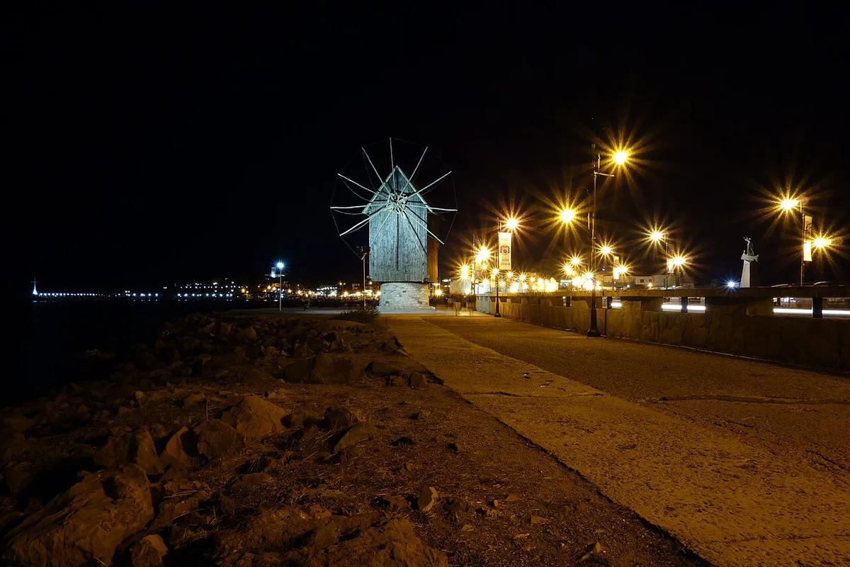 Cobbled lanes and stone churches of Nessebar Old Town, Bulgaria — 2