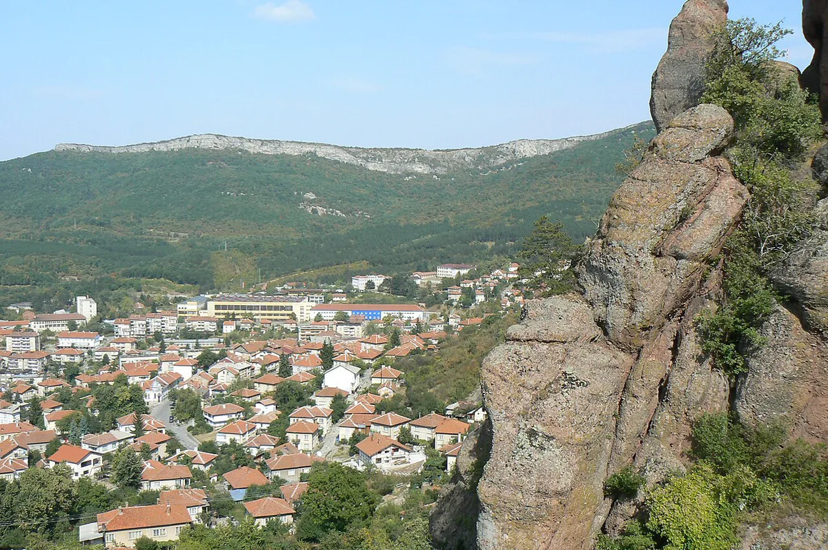 Fortress and rock formations at Belogradchik, Bulgaria — 2