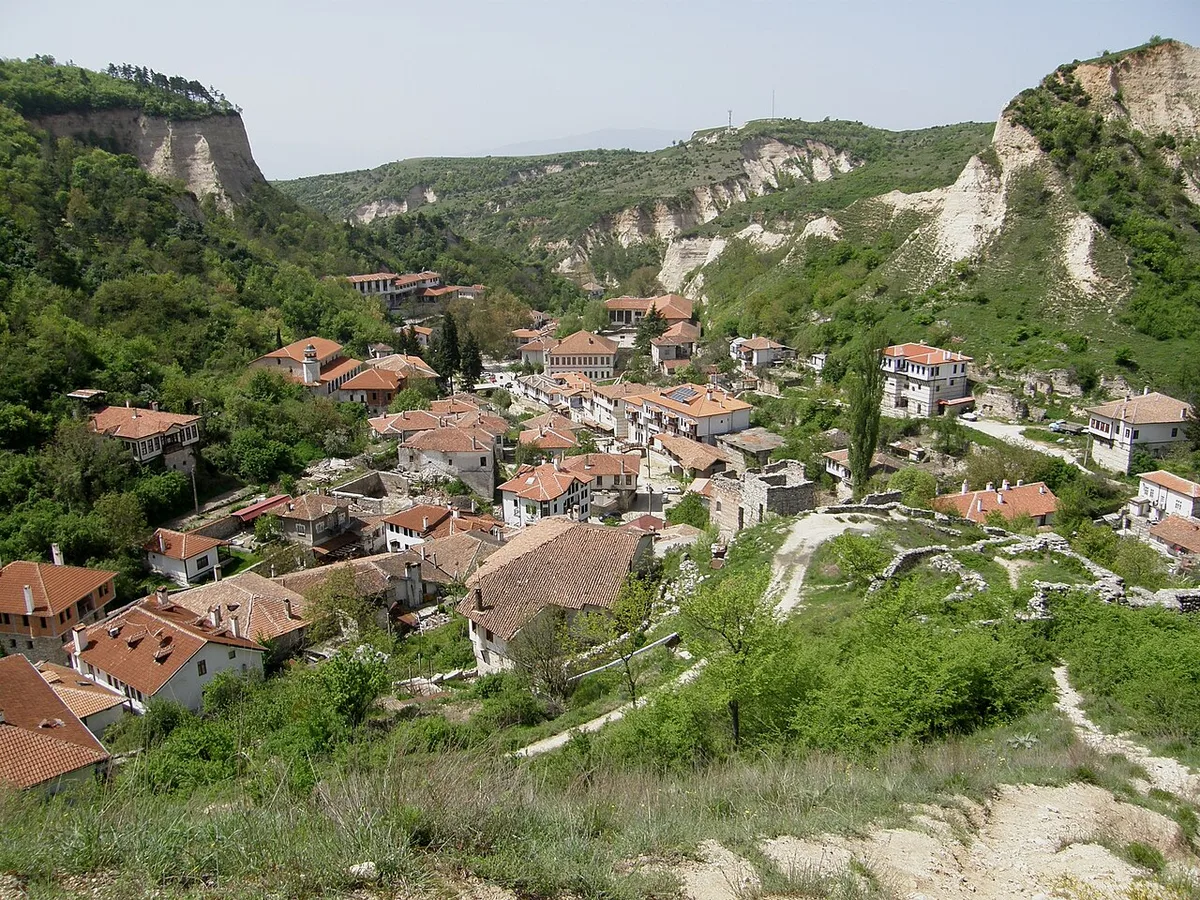 One day in Melnik and the Pirin region — 2