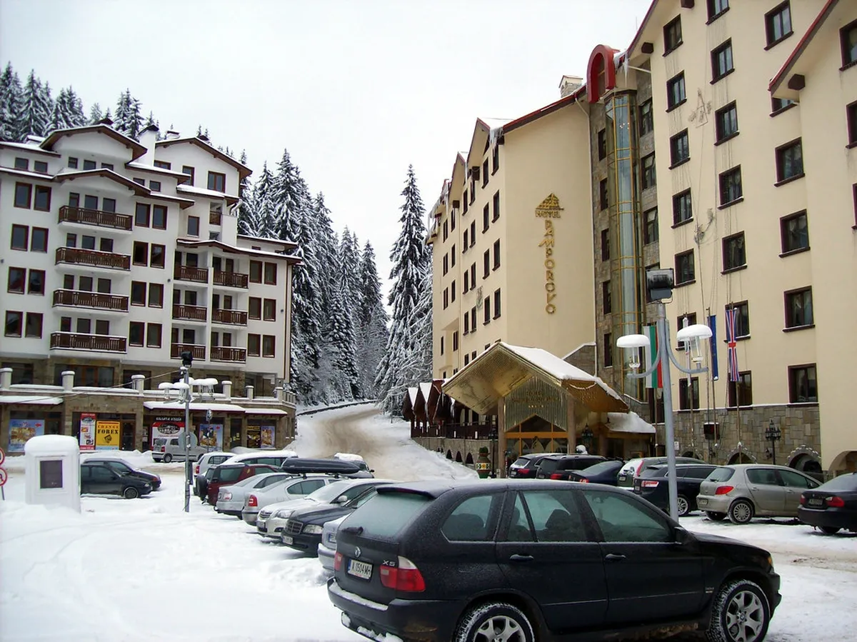 Where to Find the Official Pamporovo Piste Map