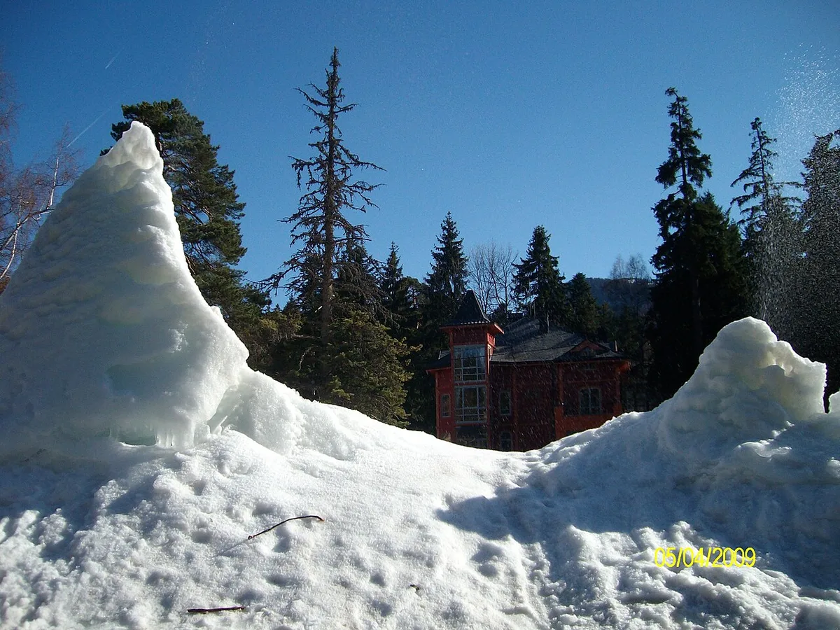 Bulgarian ski resorts compared — 1