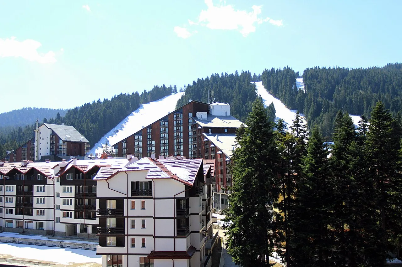Pamporovo vs Borovets 2026: Which Bulgarian Ski Resort Is Right for You?