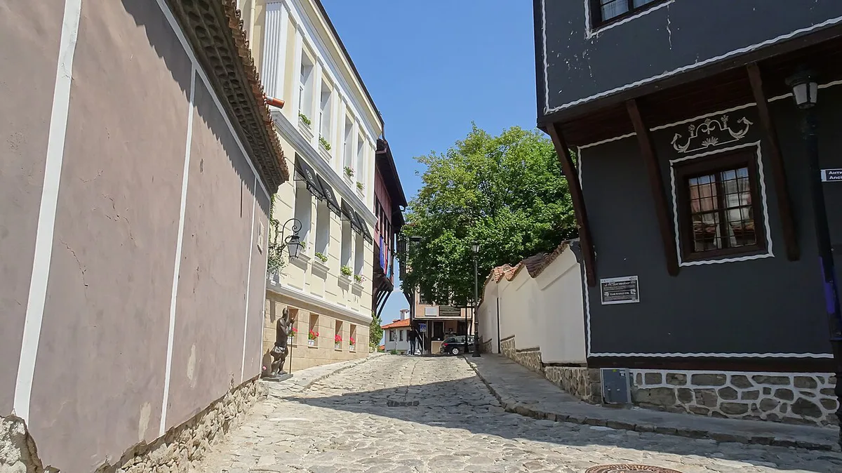 Street access near Plovdiv Old Town, Bulgaria — 1