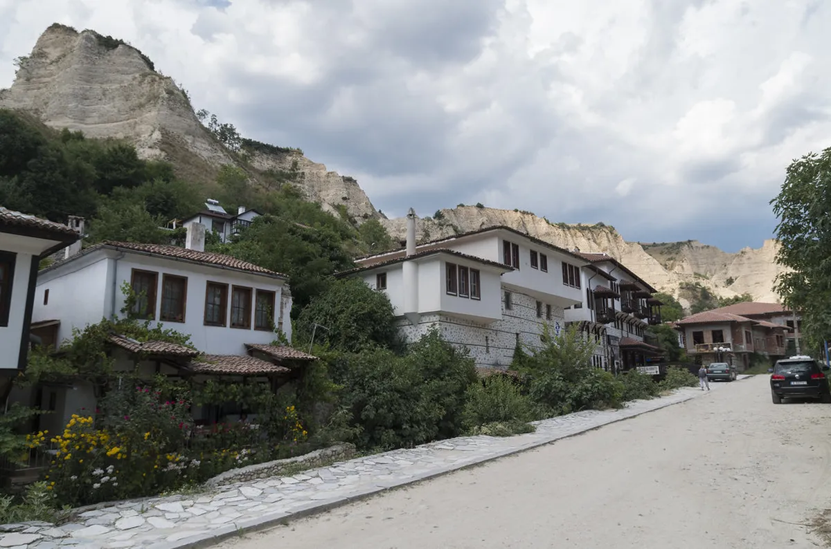Where to Stay: Spa Hotels and Sanatoriums in Sandanski