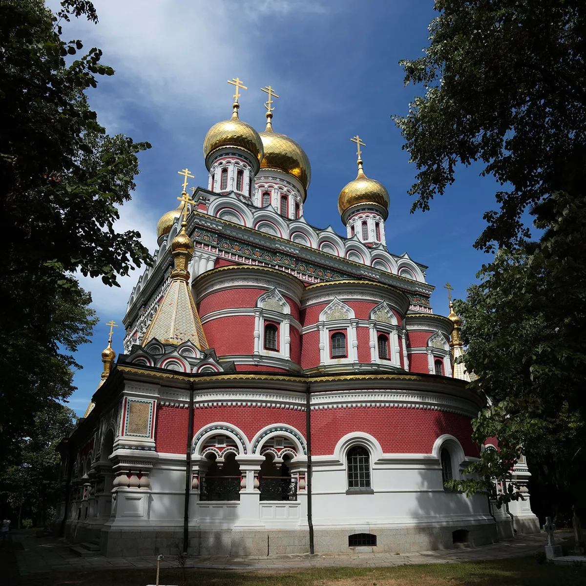 Shipka Memorial Church (nativity Memorial Temple) Visitor Guide Travel Guide