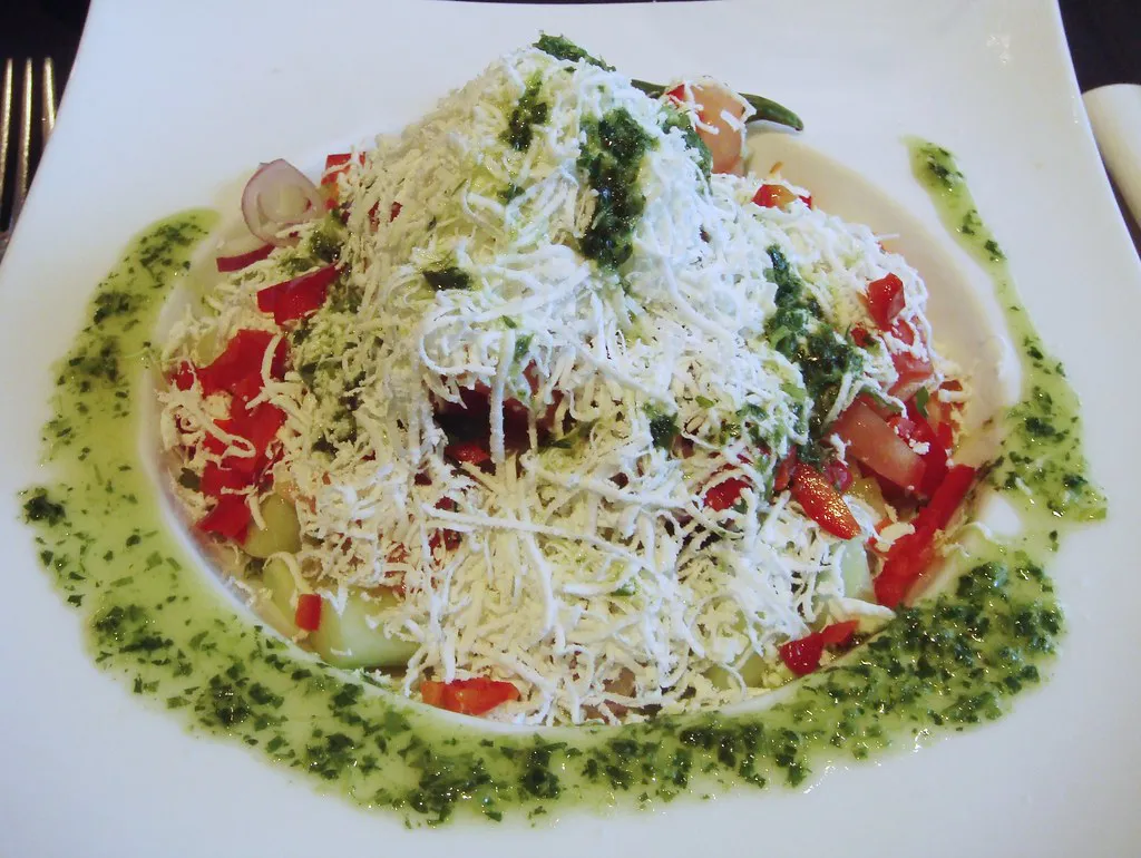 Shopska salad with grated sirene cheese