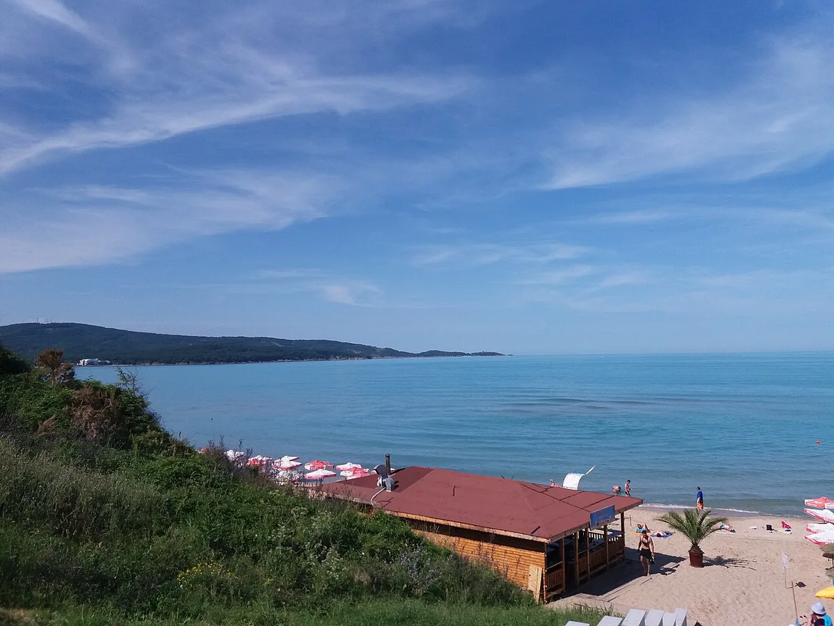 Sandy beach and old town peninsula in Primorsko, Bulgaria — 2