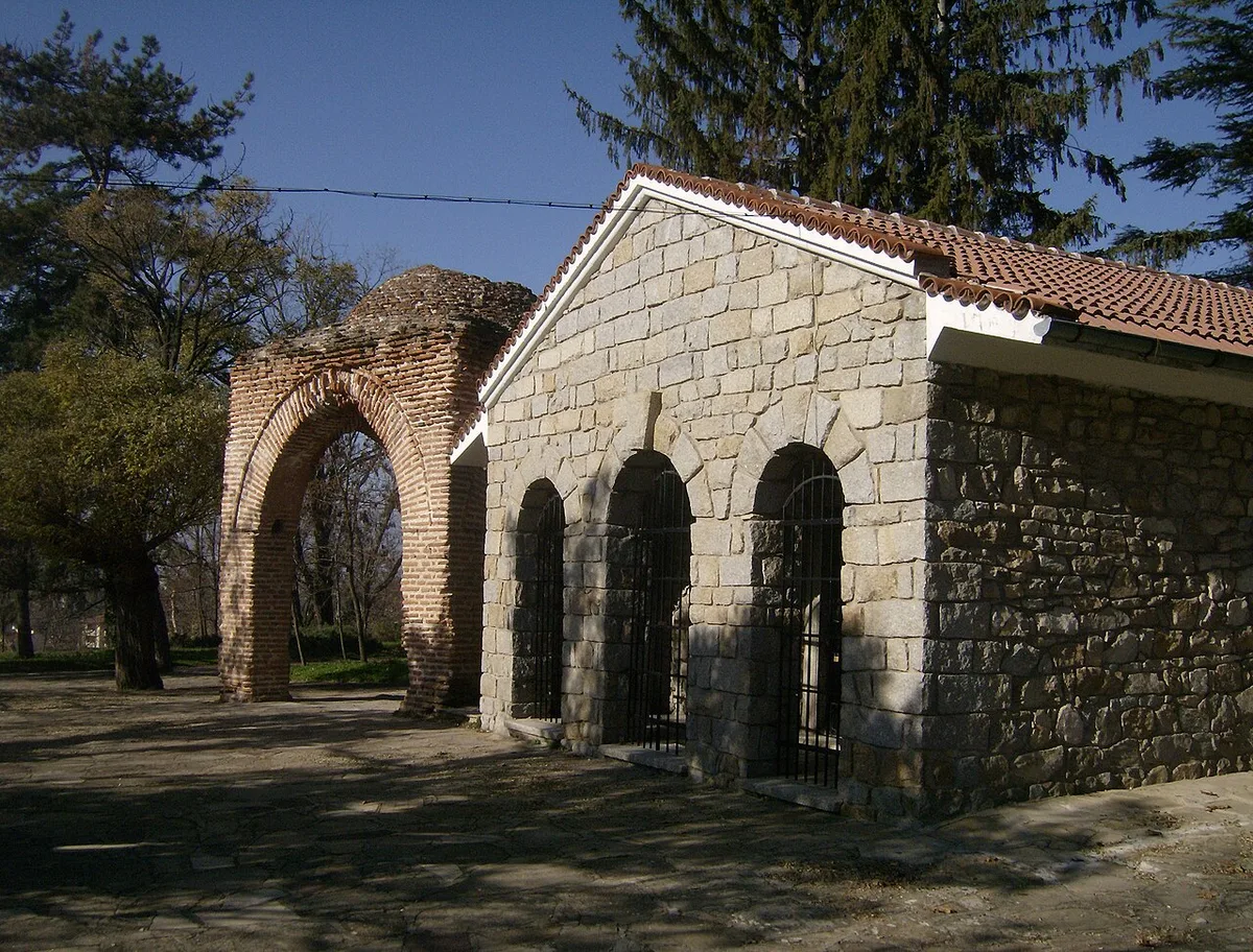 Thracian Tomb of Kazanlak (UNESCO) — 2