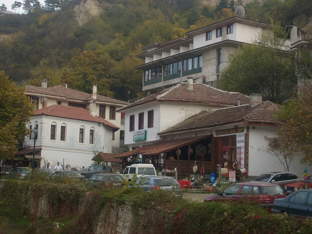 Traditional Melnik guesthouses — 2