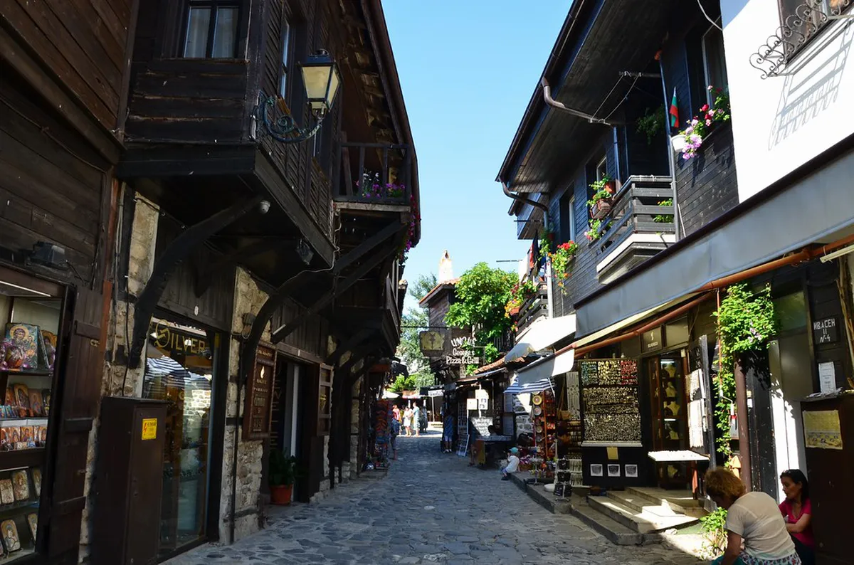 Nessebar old town Bulgaria — where to stay in nessebar